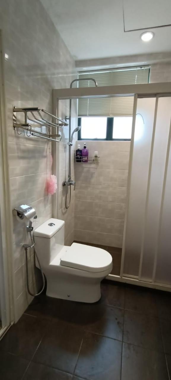 Sunshine Homestay Malacca Buitenkant foto